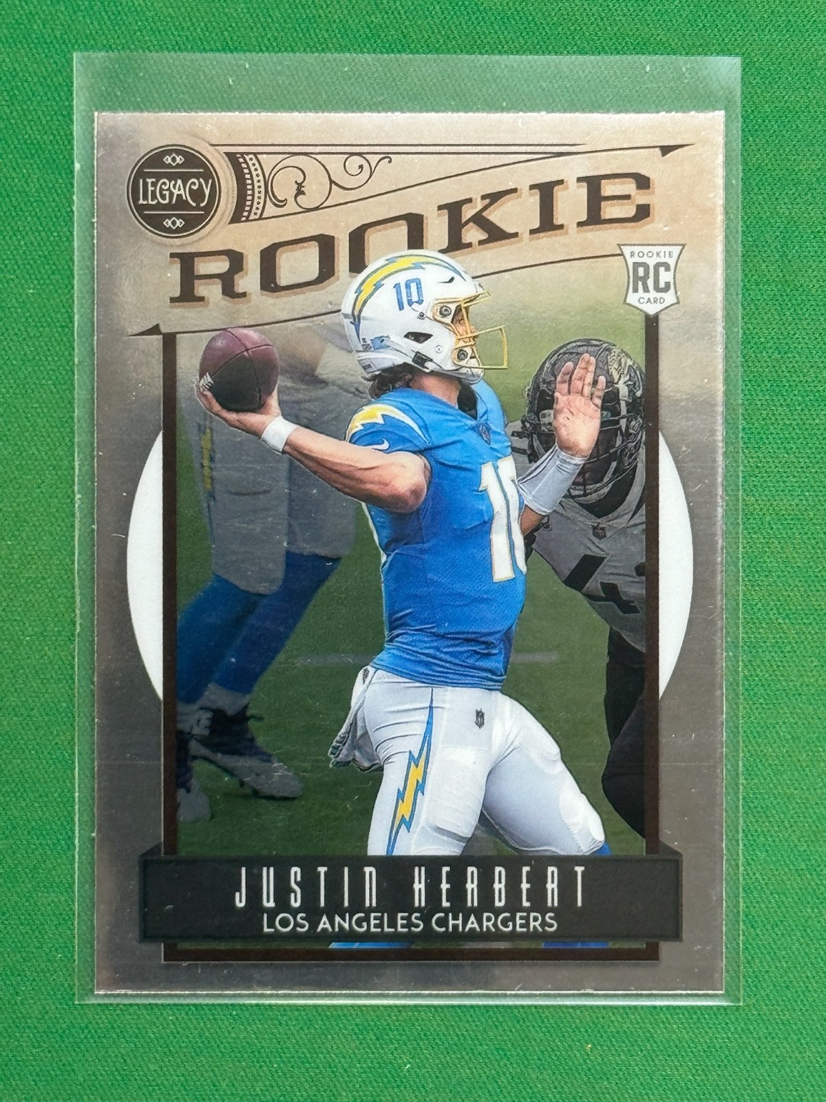 2020 Panini Chronicles Football Legacy Update Rookies #203 Justin Herbert RC