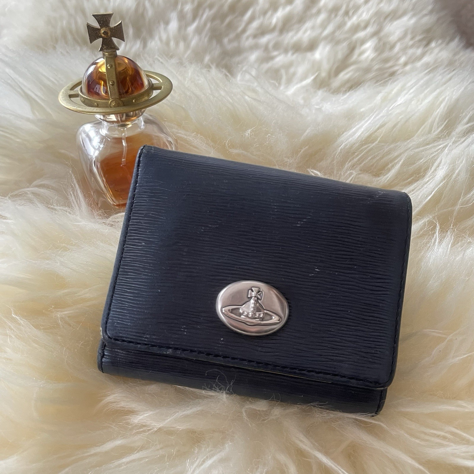 Vivienne Westwood Trifold Leather Compact Wallet gray from Japan