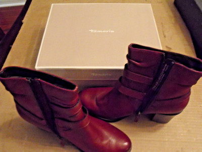 Tamaris Women's Wortmann Scarlet Ankle Boots,Size 8.5,EU 39, in BOX, $170 retail