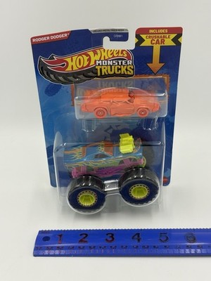 Hot Wheels Monster Truck Rodger Dodger w/Crushable Crushed Coupe Speed Bump