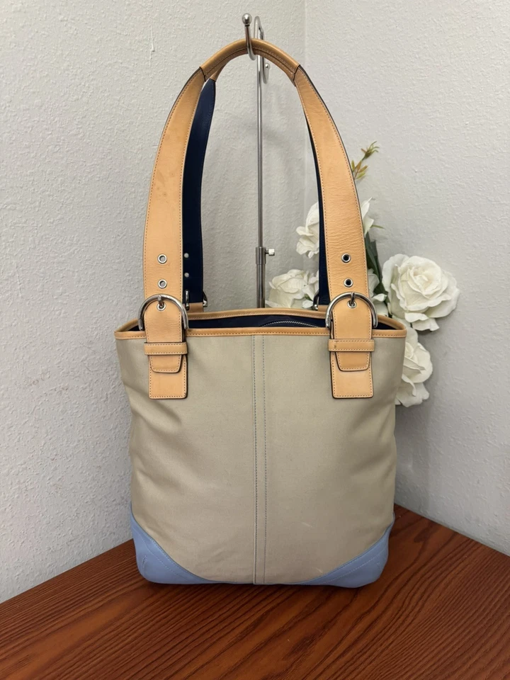 Bolso de pañales Coach Soho crema marfil lona cuero azul claro bebé N-L04Q-5174 Foto 2 de 4