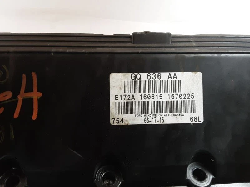 Culata de conductor 6,8 L gasolina compatible con camioneta Ford E350 09-19 552122 Foto 2 de 4