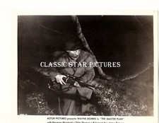 F718 Wayne Morris Norman Wooland? Fotografía The Master Plan 1954