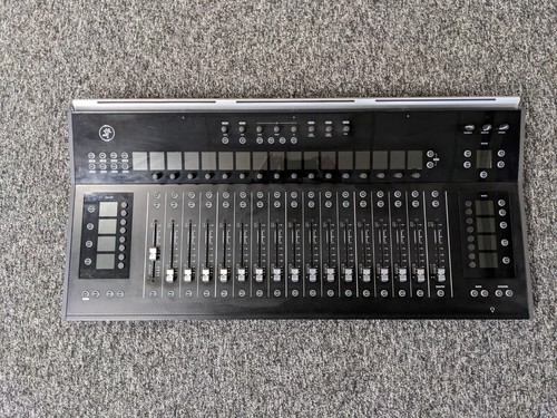 MACKIE Mix8 Compacte analoge mixer met 8 kanalen met 3-bands EQ