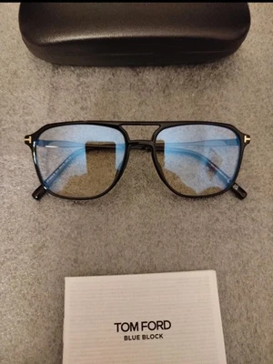 Occhiali Unisex Blue Block Tom Ford Modello 5665/54 Col 001 - Imagen 1 de 4