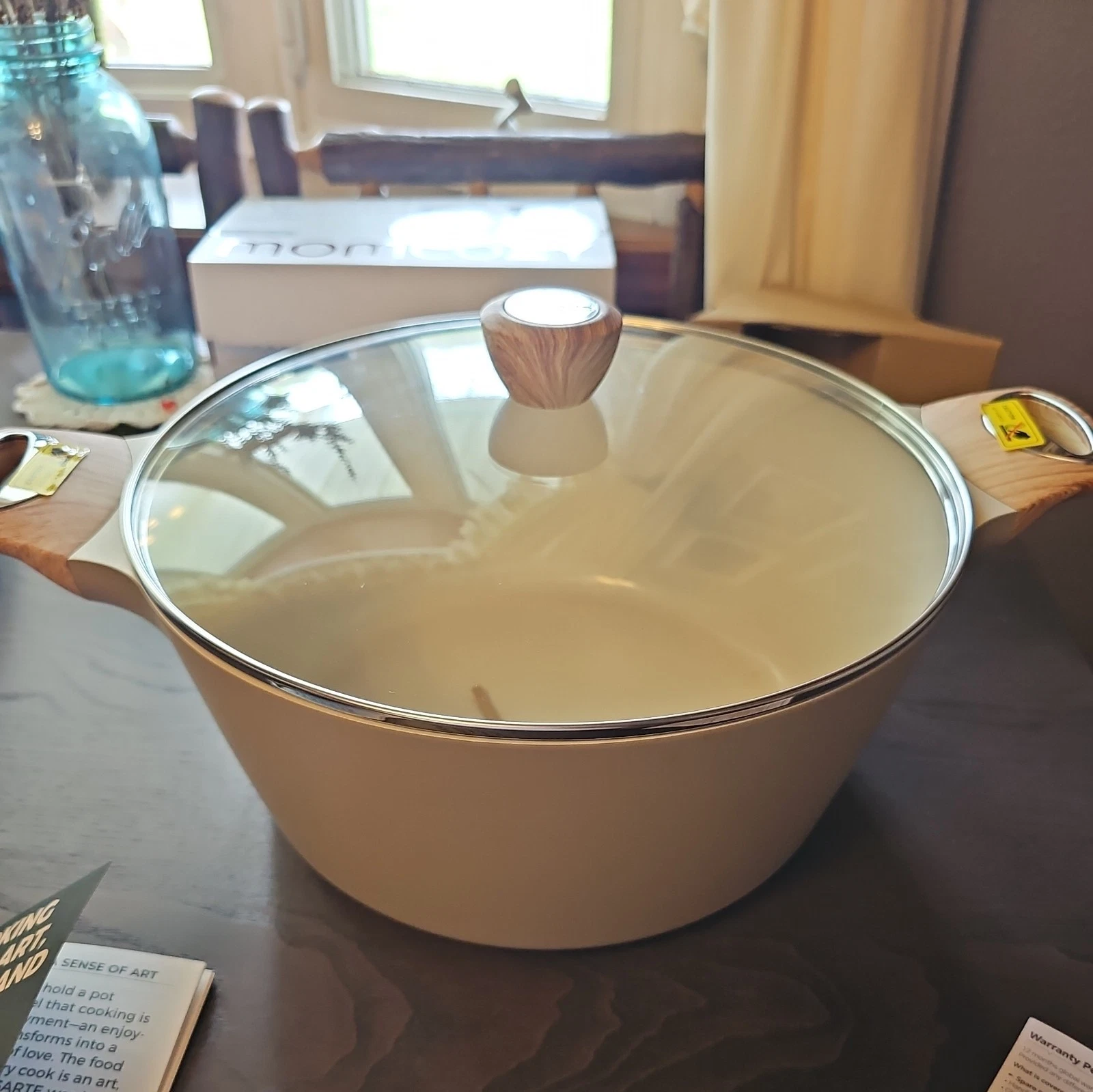 SENSARTE Ceramic Nonstick Stock Pot with Lid 2.6/4.5/6.6 QT Soup Pot Casserol...
Opens in a new wind