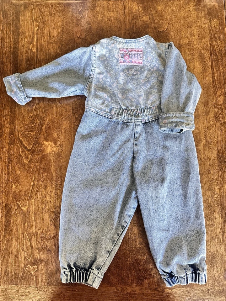 Mono vaquero vintage años 80 90 Levi's bebé niño pequeño lavado ácido floral mameluco 3T Foto 2 de 4