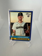 2025 Topps Heritage High Number - Logan Evans #556 Dark Blue Bordered (RC)