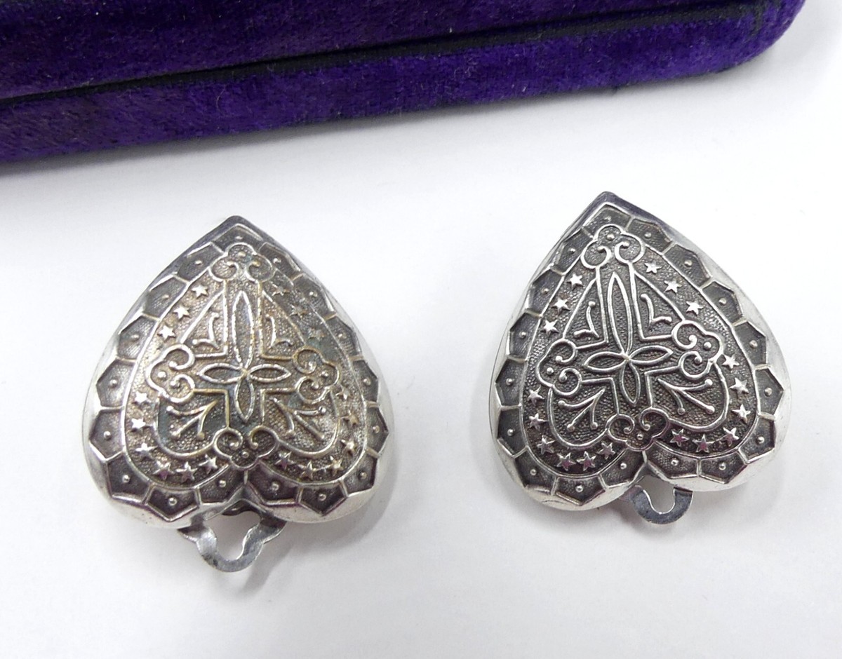 Vintage signed Lise Othmar silver plated heart shape etched