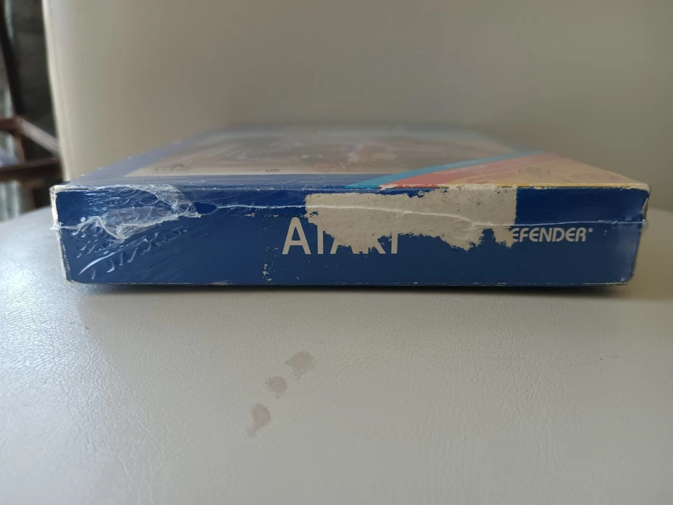 Defender Atari 2600/VCS/Warner 1981 Box WITH Manua/DC Comicl- Grade B - Image 4 of 4