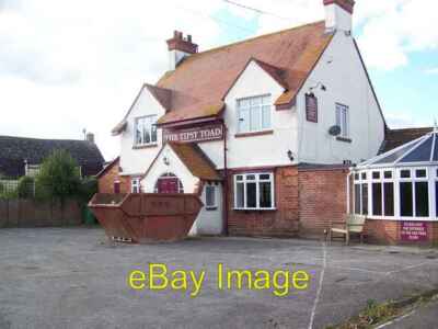 Photo 6x4 The Tipsy Toad, Bulkington Bulkington/ST9458 The pub is being  c2008