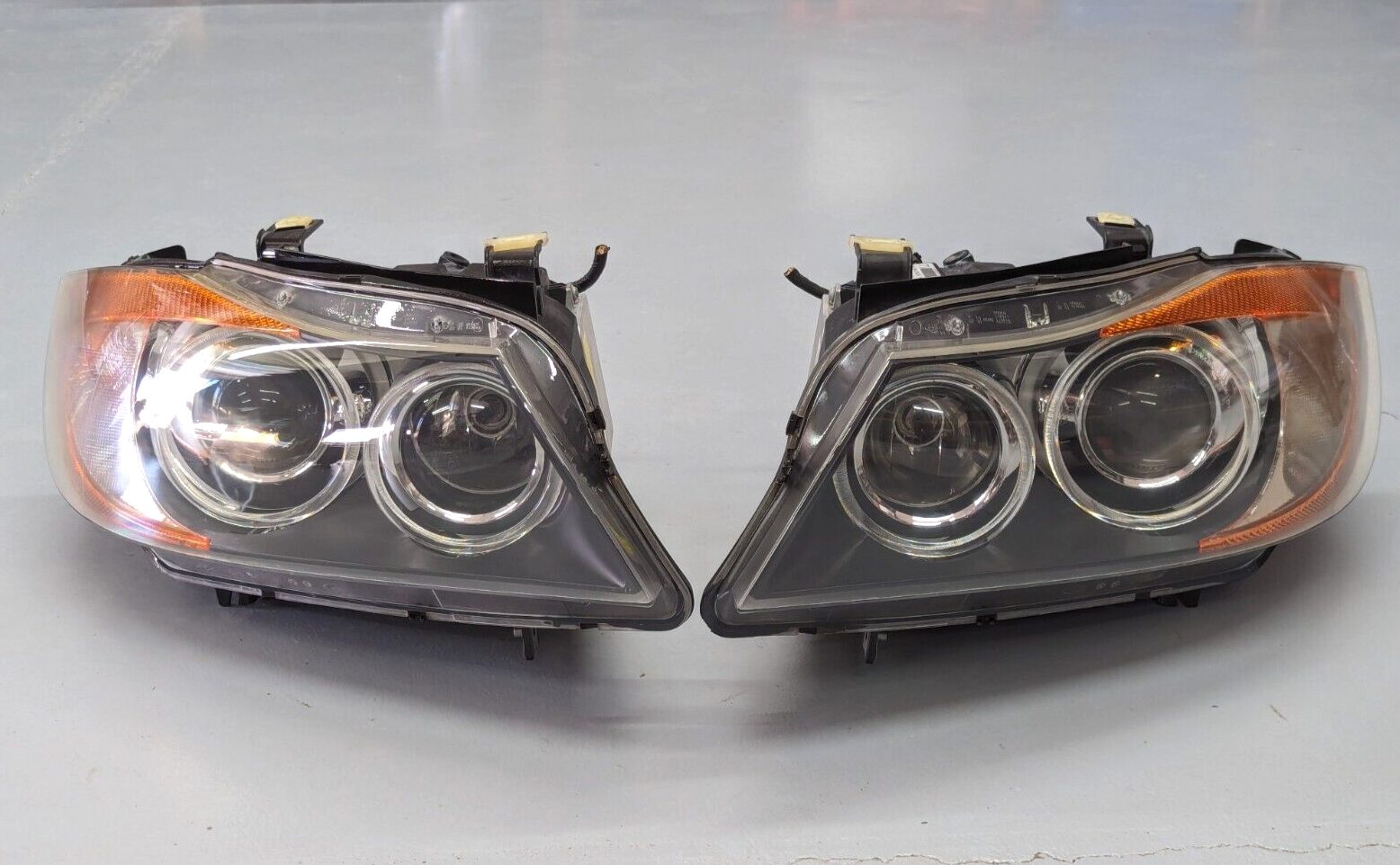 2006 - 2008 BMW E90 325i 330i 335i Sedan HID Xenon Adaptive Headlight ...