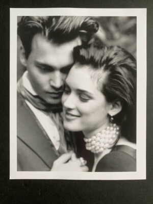 JOHNNY DEPP WINONA RYDER - Seltenes VINTAGE Original Pressefoto von HERB RITTS 1991