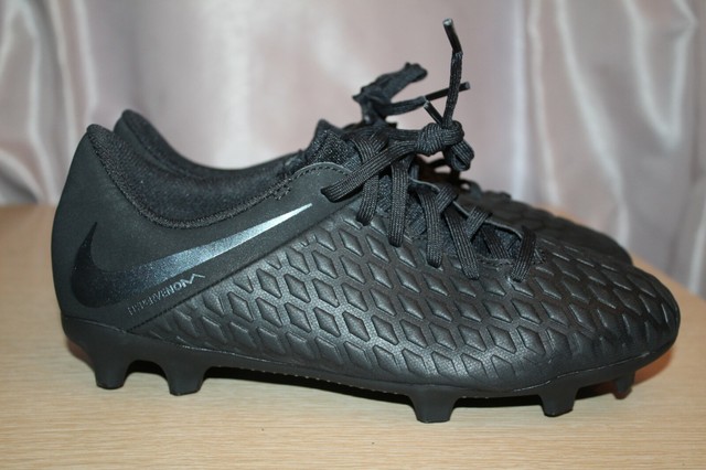nike phantom 3 club fg soccer cleats