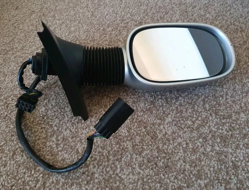 FORD KA SILVER O/S (DRIVERS) ELECTRIC HEATED MIRROR ASSEMBLY