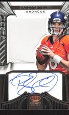 2012 Panini Crown Royale Football Cards 37