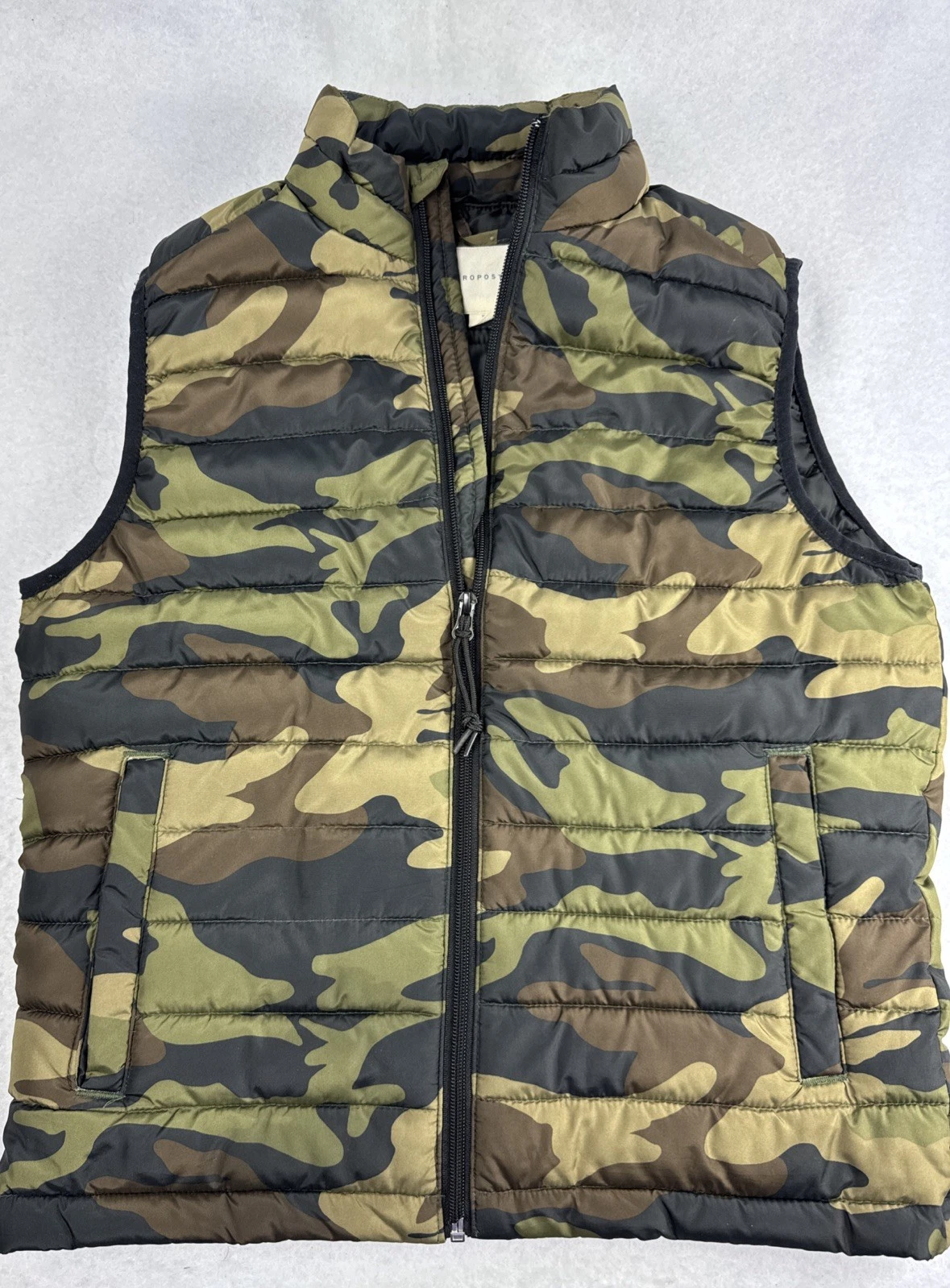 Aeropostale Puffer Vest Mens xs Camo Full Zip Quilted Outdoors Hunting Woods