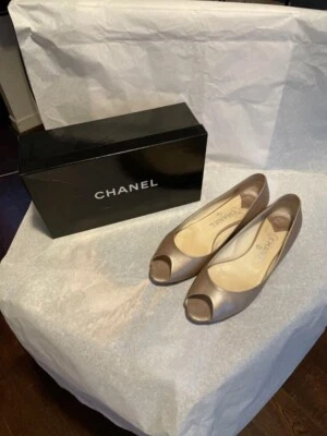 Chaussures Chanel Nacrée - Photo 1/4