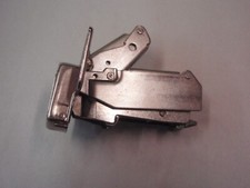 Set of 4 - 170 Degree BLUM HINGE 70.655, w/mounting clips, and screws new