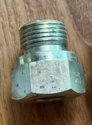 1/2 Male ISO/BSP X 1/4 FNPT  Steel Adapter Fitting Cajon Swagelok S-4-A-8RP