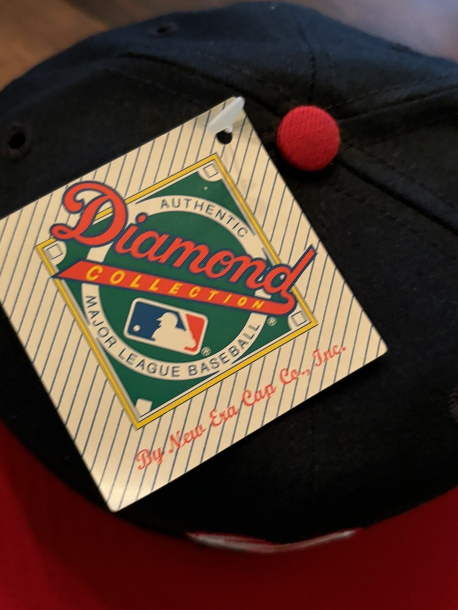 激レア　新品　タグ付き　定価400ドル　Chicago White Sox　L Men's Chicago White Sox New Era Red 2023 Fourth of July