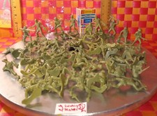 Plastic soldiers lot, vtg w/stickers in orig wrappings, unsealed, 2" H, 51 pcs,