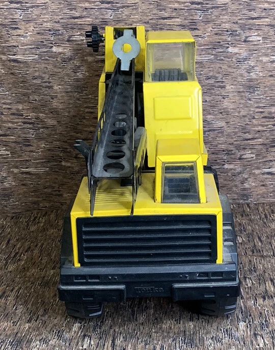 Vintage Tonka Turbo Diesel XMB 975 Crane Truck Toy Yellow Pressed Steel 1980s - Image 4 of 4