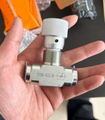 1PC STB-G3/8 Tube Type Tubular Hydraulic Bidirectional Two-way Throttle Valve