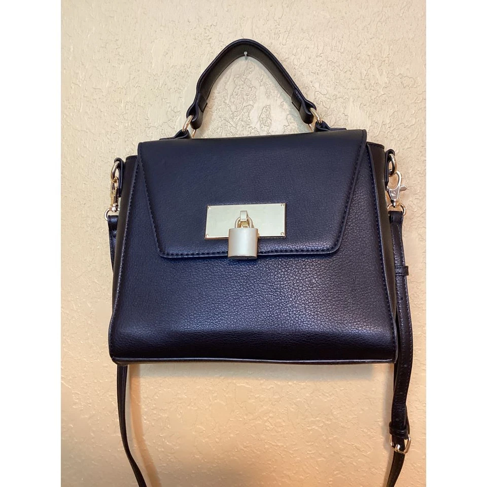 Cartera de mano negra Aldo Foto 2 de 4