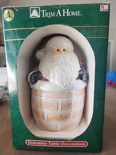 Vtg Trim A Home Dolomite Table Top Decoration Santa Climbing Up Chimney KMart - Picture 10 of 13