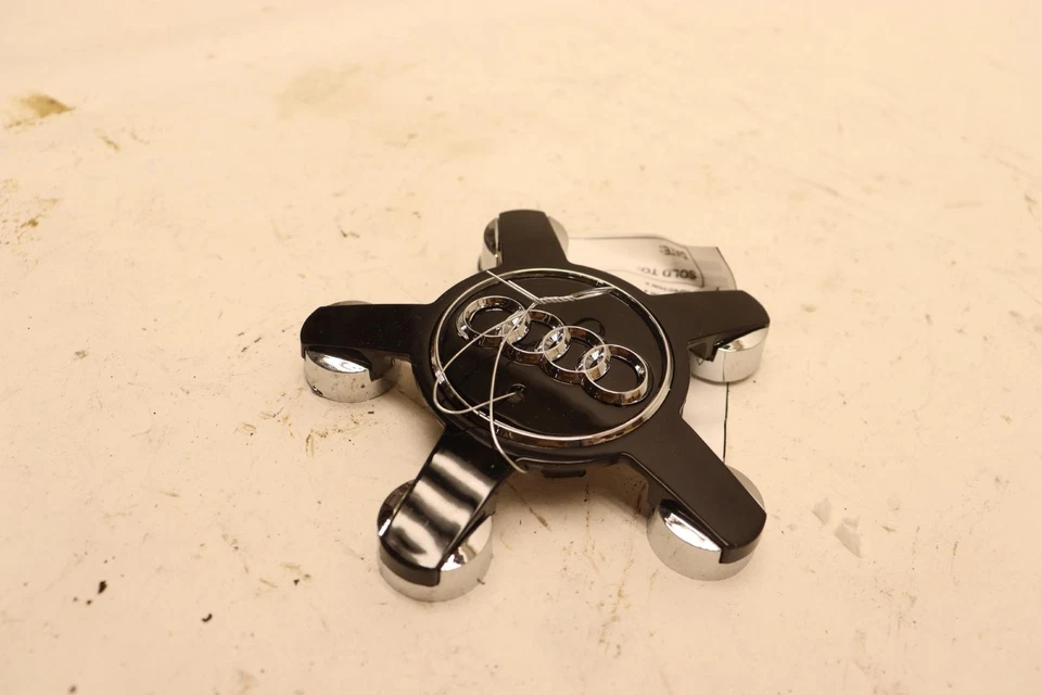 AUDI S5 A5 S6 A6 S7 A4 2008-2017 LLANTA CENTRO TAPACUBOS TAPACUBOS OEM Foto 2 de 4