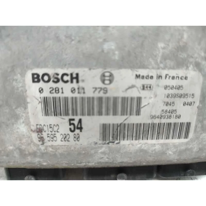 9659520280 CENTRALINA MOTORE CITROËN C8 2.2 DIESEL 2005 BOSCH 0281011779  - Immagine 2 di 3