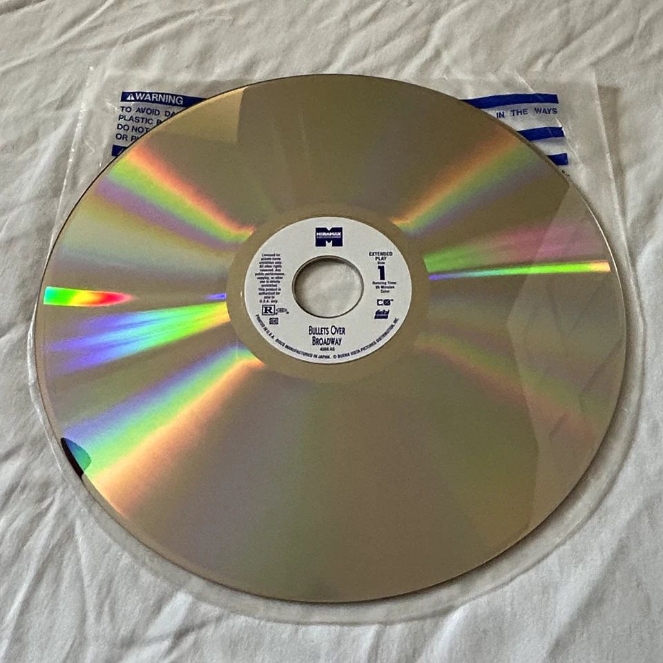 Bullets Over Broadway Letterboxed Widescreen Laserdisc 1994 - Imagem 3 de 3
