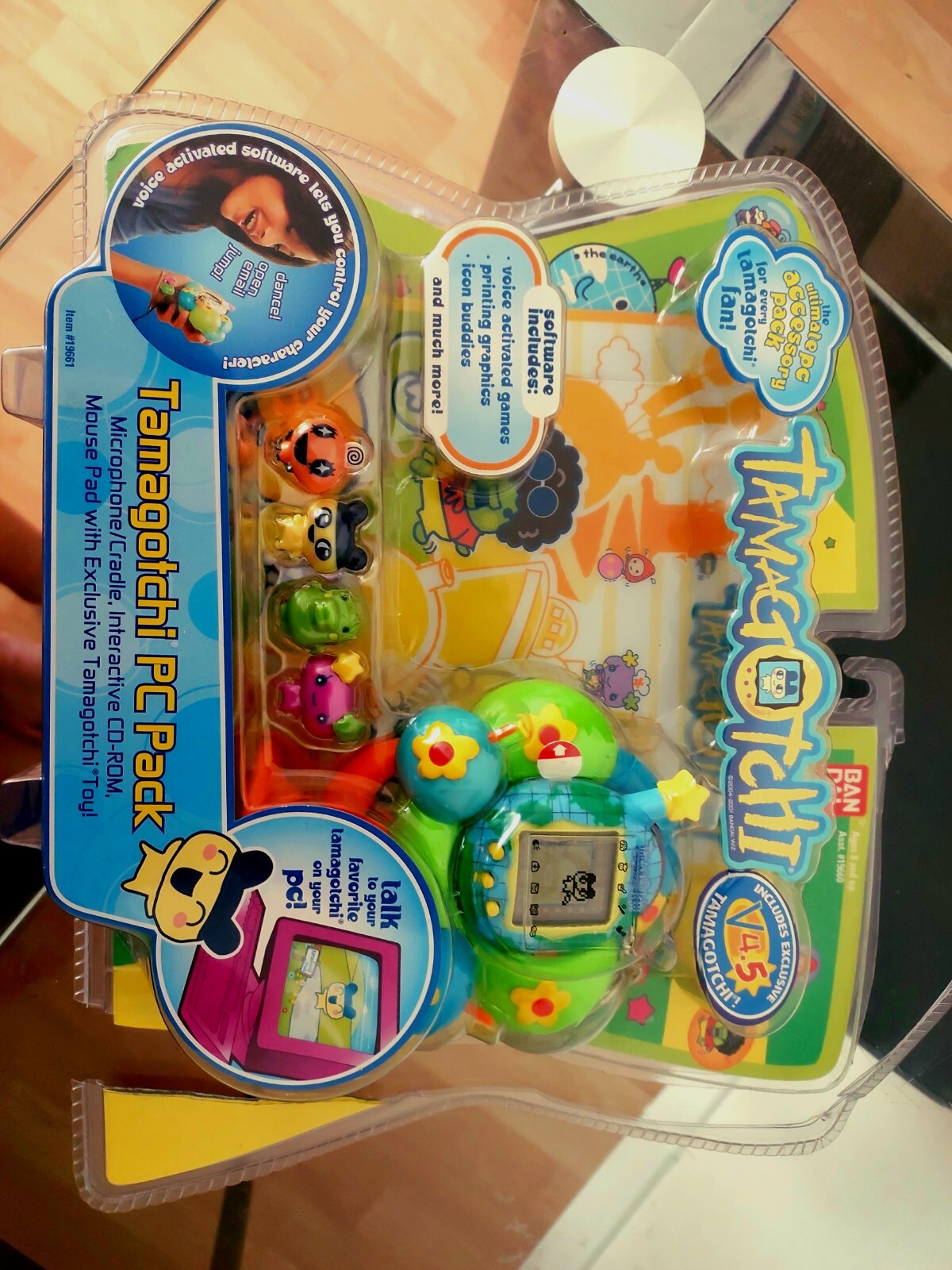 Tamagotchi Connection v4.5 English Blue Globe PC Pack Bandai 2007