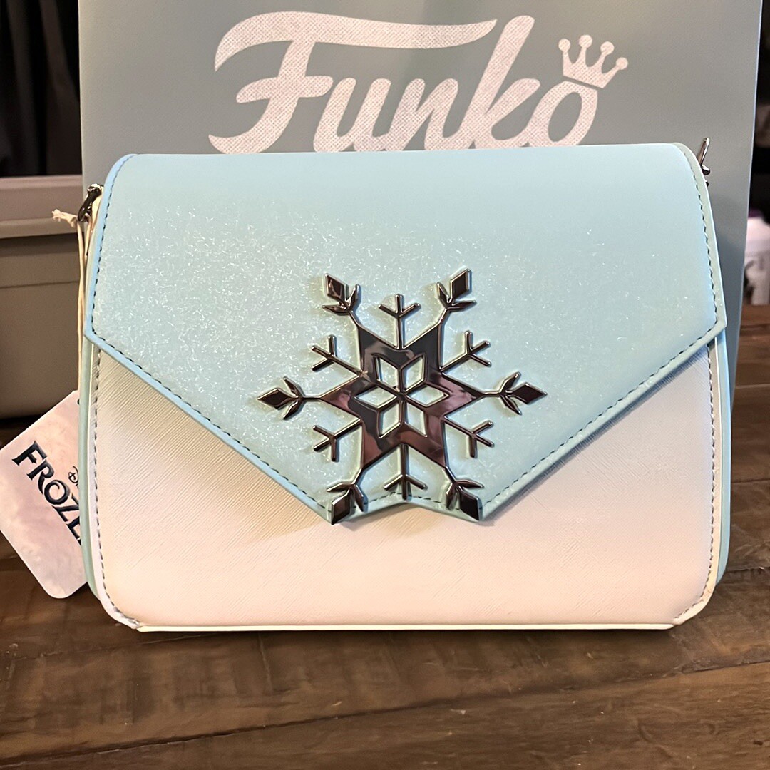 【Launge Fly】Exclusive-Elsa Snowflake Glitter Crossbody Bag Loungefly Frozen Elsa Snowflake Glitter Crossbody | eBay