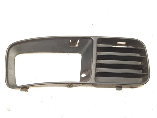 Luftgitter Abdeckung Stoßstange Vorne Rechts VW Caddy 2 II 6K5853666