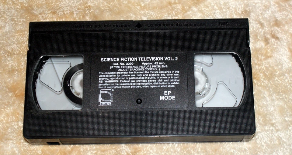 2 Tape VHS Set , Sci-Fi Television , Cult Following,Batman/Star Trek/Flash, MORE - Image 3 of 4