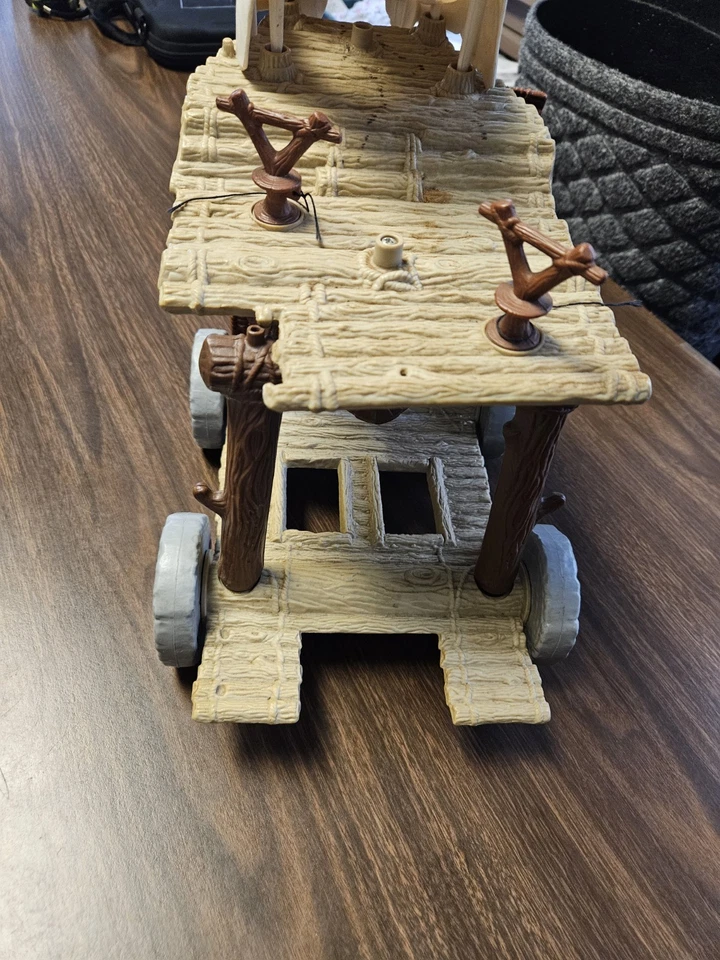 Vagão de batalha vintage 1985 Kenner Star Wars Power of the Force Ewok incompleto - Imagem 4 de 4