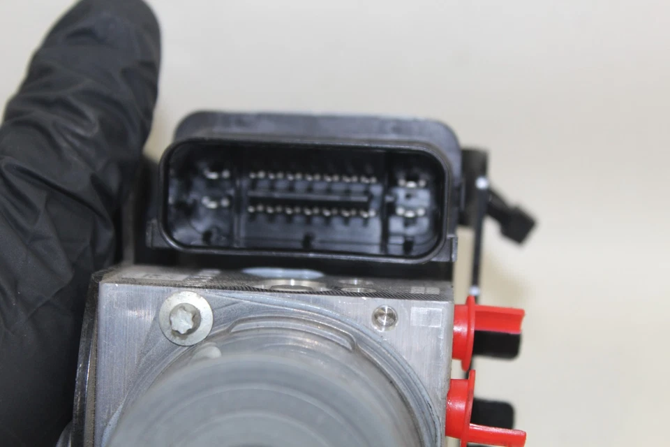 BMW R NineT R9T 1200 13-16 OEM ABS Brake Servo Controller Control Unit NICE! - Image 4 of 4