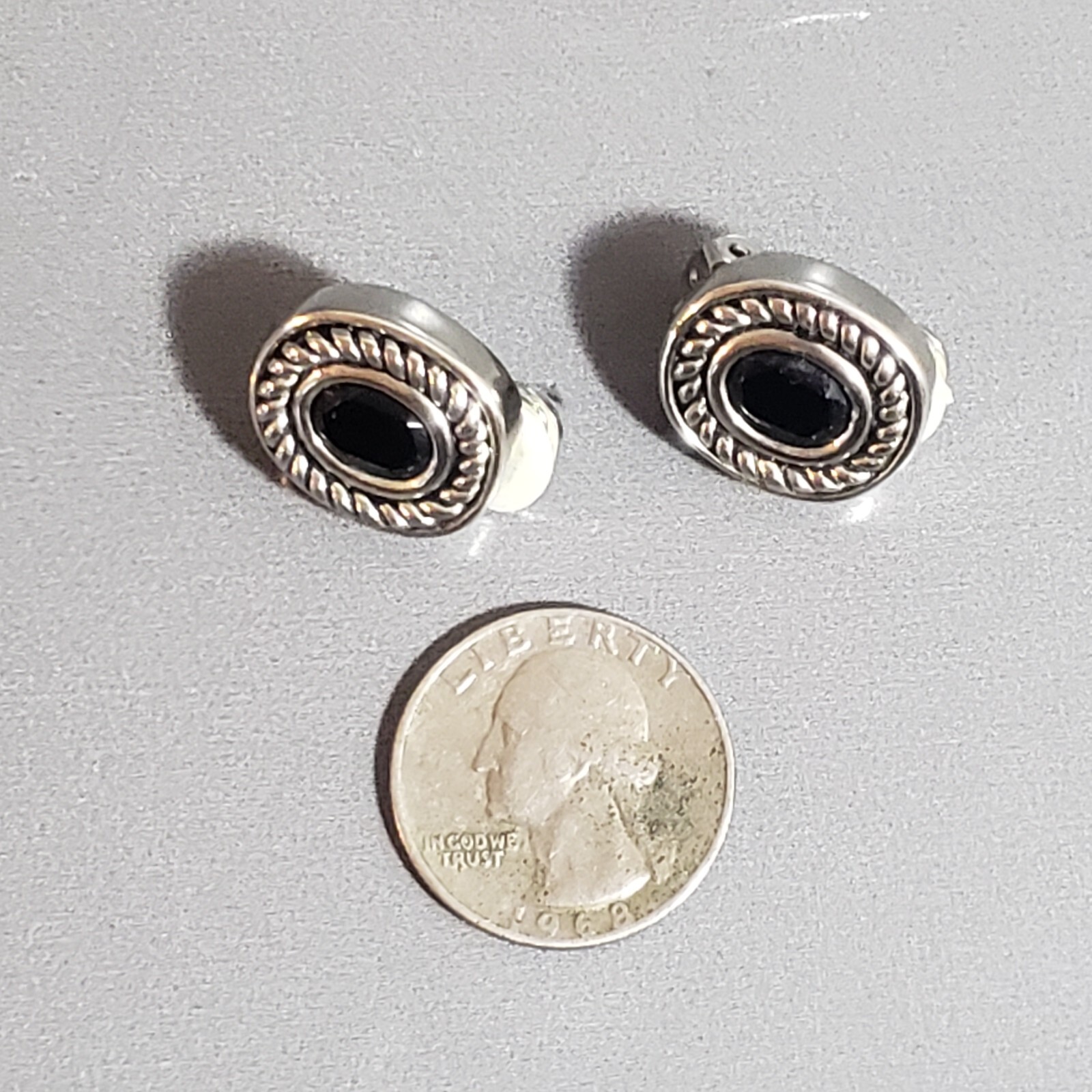 Clip On Dangle Earrings Silver Tone Black Mid Century Retro Modernist Boho 0.75"