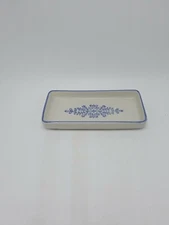 Pfaltzgraff "Yorktowne" Rectangular Relish - 7 5/8 X 3 3/4 Inch