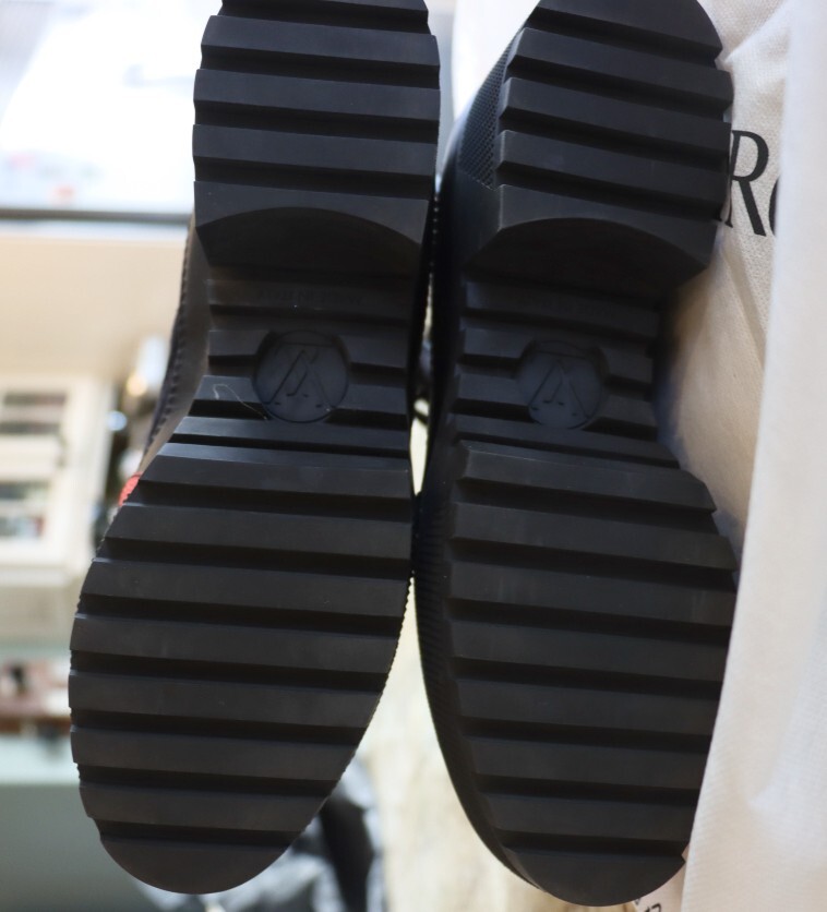 Authentic LOUIS VUITTON Overcloud Platform Desert… - image 7