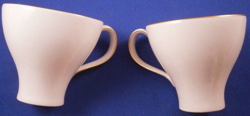 2 Vintage KPM Berlin Porcelain Crocus Cup & Saucer Porzellan Krokus Service Set - Picture 2 of 10