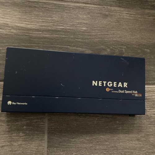NETGEAR DS108 8 Port 10/100 MBPS Dual Speed Fast Ethernet Hub Without AC Adapter - Zdjęcie 7 z 7
