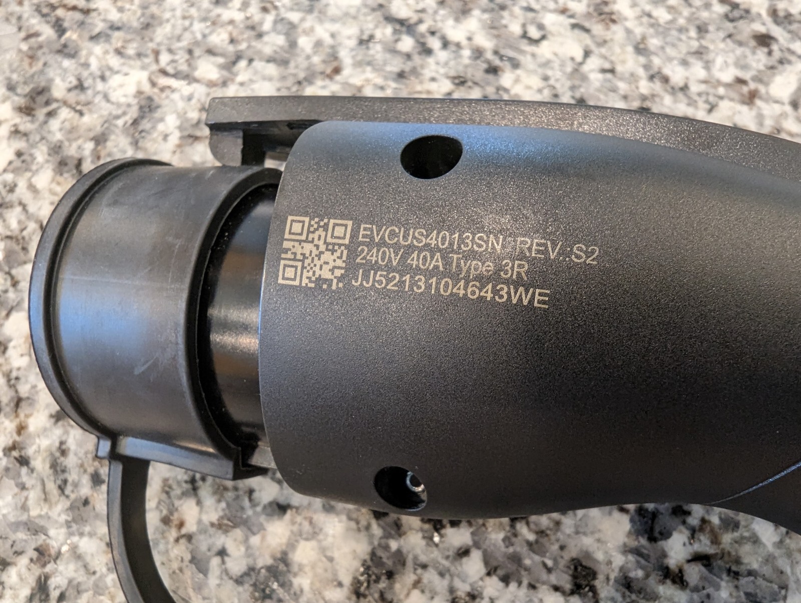 Volvo EV Charger S60 S90 XC60 XC90 XC40 Dual Voltage Charging station