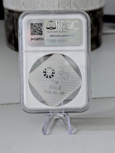 Queens Beasts Completer 1oz NGC Perfect MS70 Fine Silver 999.9 - Picture 2 of 2