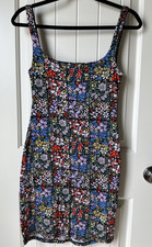 Urban Outfitters  Floral Short Dress  Size Small Nice Pullover Soft And Stretch