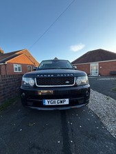 2011 Range Rover sport HSE TDV6 3.0L spares or repair. Oil leak