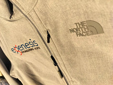 The North Face WindWall Women s Gray Fleece Full Zip Jacket Zip Pockets M