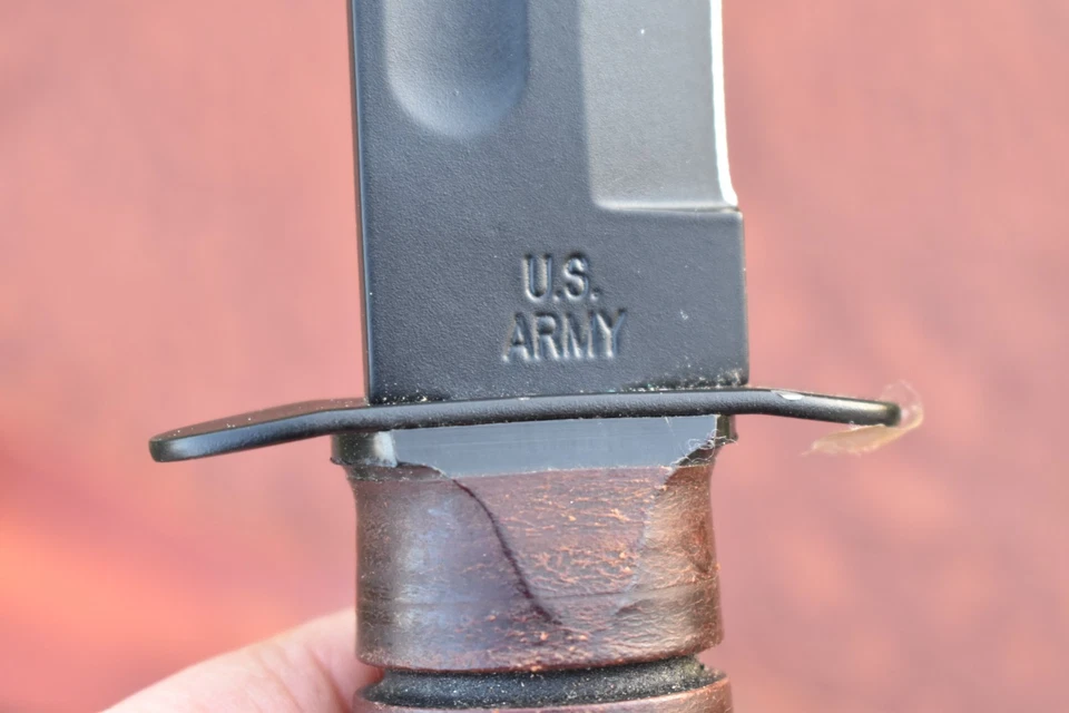 CUCHILLO DE COMBATE MILITAR KABAR HECHO EN ESTADOS UNIDOS GOMA NEGRA USMC EJÉRCITO DE ESTADOS UNIDOS (27095) Foto 3 de 4